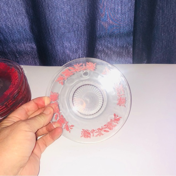 Set of 11 vintage Anchor Hocking  dessert plates- 6 inches Clear with pink - Picture 2 of 8